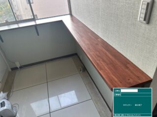 施工が完了したカウンター。落ち着いた高級感ある仕上がりです