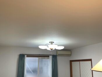 リビングは明るく清潔感のある空間に生まれ変わりました
