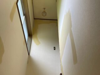 つなぎ目が目立たないよう細部までこだわって施工を進めました